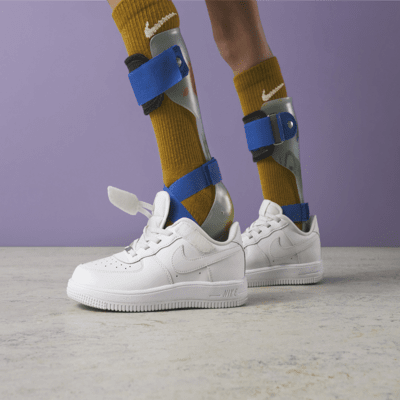 NIKE公式】ナイキ フォース 1 LOW イージーオン リトルキッズシューズ